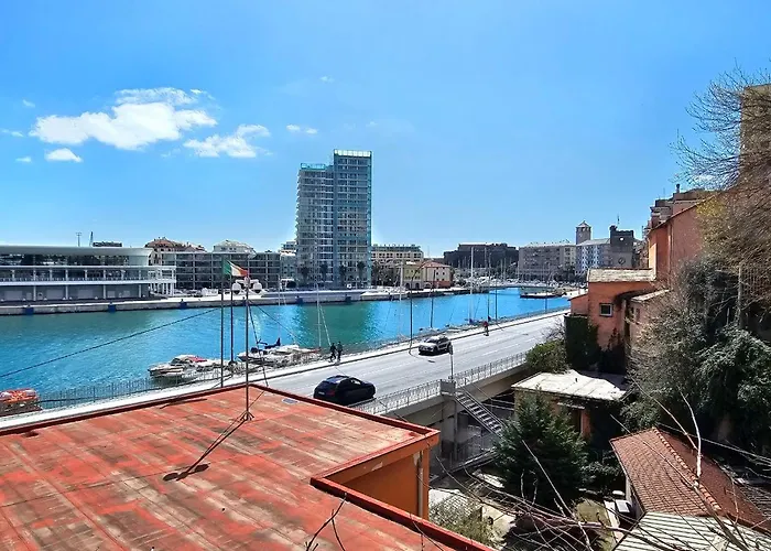 Lejlighed La Finestra Sul Porto By World